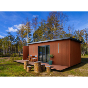 Conteneur Converti : Espace de Vie Extérieur Moderne et Élégant