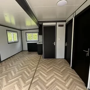 Conteneur Mobile - Tiny House avec Deux Chambres et Cuisine, modèle 2024
